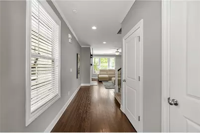 2032 Stanfield Avenue NW, Atlanta, GA 30318 - Photo 6