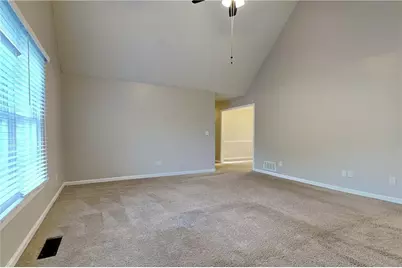 2290 Huntington Drive, Loganville, GA 30052 - Photo 2