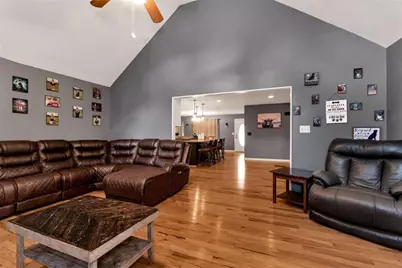 6009 Holly Springs Road, Pendergrass, GA 30567 - Photo 8