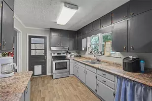 3 Hammond Dr SW, Plainville, GA 30733 - Photo 10