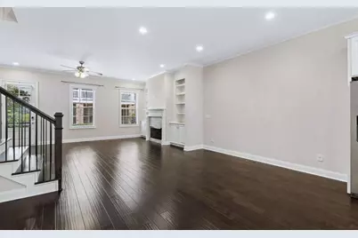 7012 Seneca Court, Roswell, GA 30076 - Photo 10