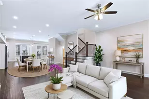 7012 Seneca Ct, Roswell, GA 30076 - Photo 2