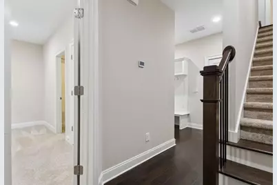 7012 Seneca Court, Roswell, GA 30076 - Photo 32