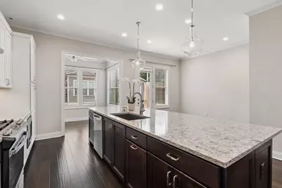7012 Seneca Court, Roswell, GA 30076 - Photo 14