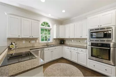 2046 Kinsmon Drive, Marietta, GA 30062 - Photo 16