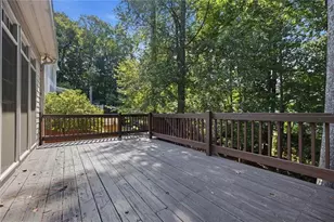 2046 Kinsmon Dr, Marietta, GA 30062 - Photo 36
