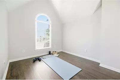 2046 Kinsmon Drive, Marietta, GA 30062 - Photo 18