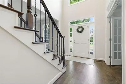 2046 Kinsmon Drive, Marietta, GA 30062 - Photo 4