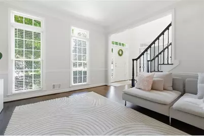 2046 Kinsmon Drive, Marietta, GA 30062 - Photo 8