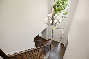 2046 Kinsmon Dr, Marietta, GA 30062 - Photo 32