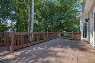 2046 Kinsmon Dr, Marietta, GA 30062 - Photo 38