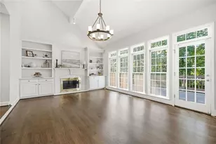 2046 Kinsmon Dr, Marietta, GA 30062 - Photo 4