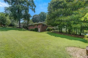 2127 Desmond Dr, Decatur, GA 30033 - Photo 2