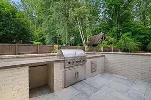 1704 Wildwood Rd NE, Atlanta, GA 30306 - Photo 72
