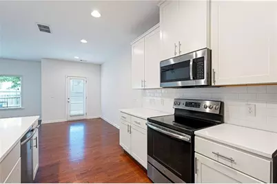 1878 Plainsboro Drive, Lithonia, GA 30058 - Photo 2