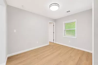 1639 Bridgeport Drive NW, Atlanta, GA 30318 - Photo 12