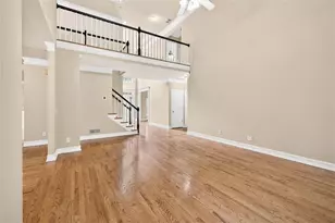 5135 Deerlake Dr, Alpharetta, GA 30005 - Photo 8