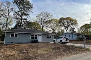 2463 Wayne St SW, Marietta, GA 30060 - Photo 2