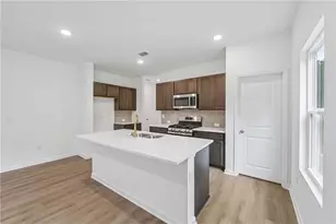 5364 Heron Bay Blvd, Locust Grove, GA 30248 - Photo 6