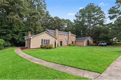 2623 Dorian Drive SW #Unit D, Snellville, GA 30078 - Photo 2