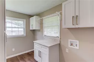 4461 S Roberts Dr, Sugar Hill, GA 30518 - Photo 24