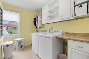 3439 Grist Mill Ct, Peachtree Corners, GA 30096 - Photo 32