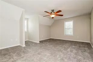 169 Hayes Cir, Rex, GA 30273 - Photo 6