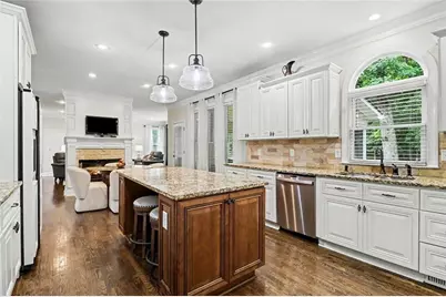 1135 Jennifer Oaks Drive, Alpharetta, GA 30004 - Photo 10