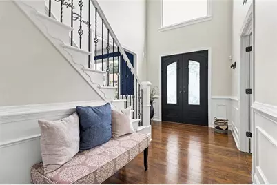 1135 Jennifer Oaks Drive, Alpharetta, GA 30004 - Photo 2