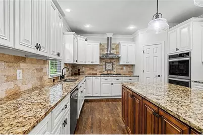 1135 Jennifer Oaks Drive, Alpharetta, GA 30004 - Photo 12