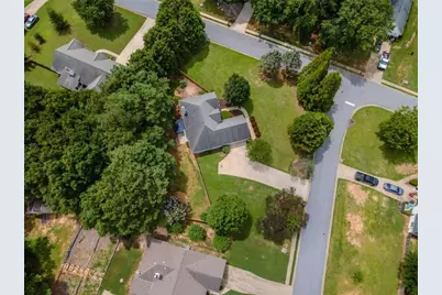 300 Greenleaf Court, Loganville, GA 30052 - Photo 38