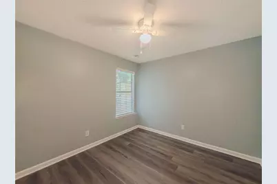 300 Greenleaf Court, Loganville, GA 30052 - Photo 32