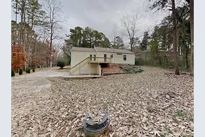 2004 Vicksburg Trail, Woodstock, GA 30189 - Photo 2