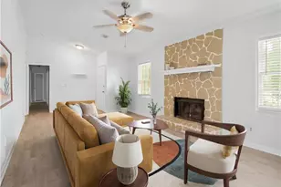 2654 Crystal Ct, Lawrenceville, GA 30044 - Photo 2