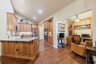 120 Chastain Rd NW, Kennesaw, GA 30144 - Photo 18