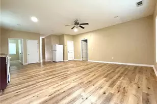 4831 Oak Path, Stone Mountain, GA 30088 - Photo 10
