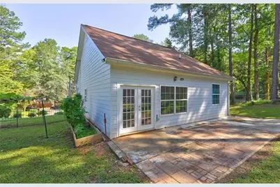 4831 Oak Path, Stone Mountain, GA 30088 - Photo 12