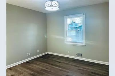 637 Rae Drive, Lawrenceville, GA 30044 - Photo 12