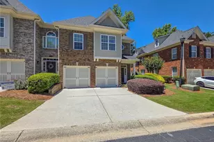2416 Strand Ave, Lawrenceville, GA 30043 - Photo 2
