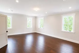 3509 Kingsboro Rd, Atlanta, GA 30326 - Photo 8