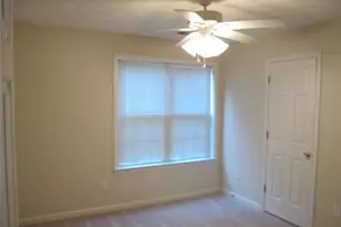 518 Red Tip Ct, Loganville, GA 30052 - Photo 14