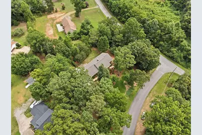 2783 Quillians Drive, Gainesville, GA 30506 - Photo 4