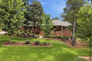 2783 Quillians Dr, Gainesville, GA 30506 - Photo 2