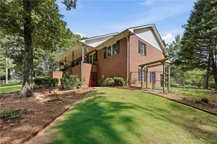 2783 Quillians Dr, Gainesville, GA 30506 - Photo 10
