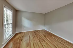 4241 Glenforest Way NE, Roswell, GA 30075 - Photo 4
