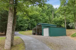 2447 Hi River Rd, Hiawassee, GA 30546 - Photo 34