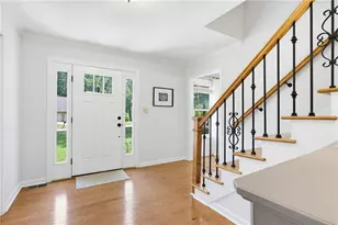 3041 Coach Ln, Marietta, GA 30062 - Photo 4