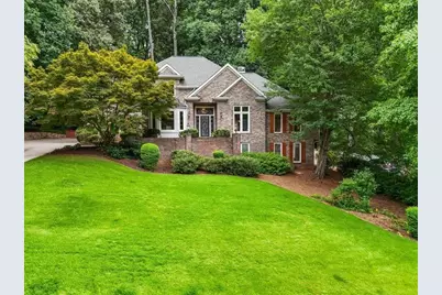 2919 Mountain Trace NE, Roswell, GA 30075 - Photo 2