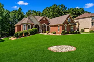 812 Treeline Dr, Conyers, GA 30094 - Photo 1