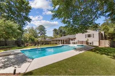 472 Barnesdale Drive, Marietta, GA 30068 - Photo 10